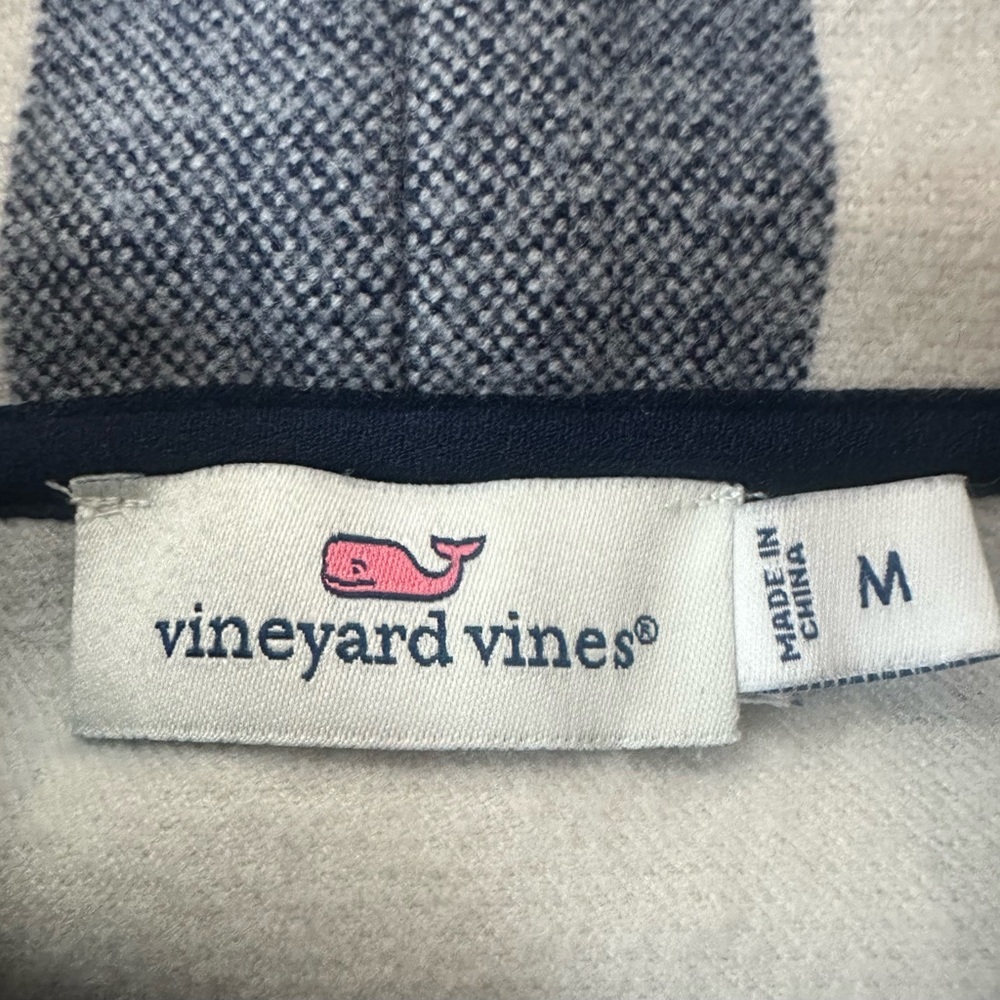 Vineyard Vines Blue and Cream Buffalo Plaid Tunic Top, Size M, MSRP $128 - Picture 5 of 6